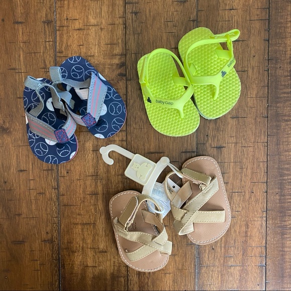 ⚡️3/$20 Baby Gap Sandals lot bundle - 3 pairs of shoes - summer - Picture 1 of 8
